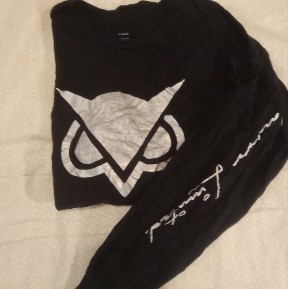 YouTube Merch - Picture 13 of 16